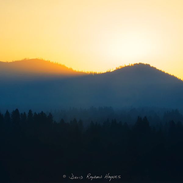 View Exhibit: LAKE SISKIYOU SUNRISE